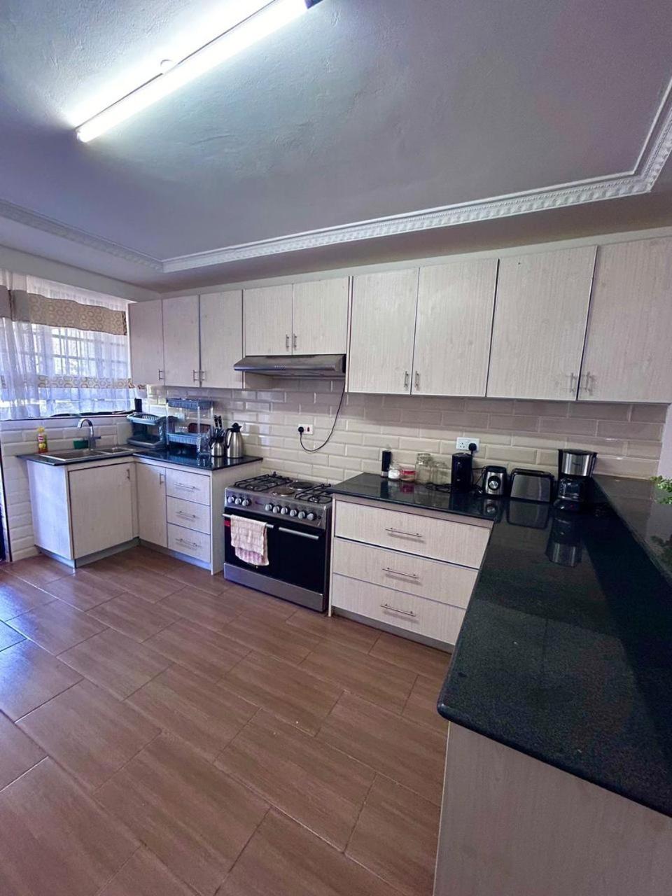 Casa Misa Riverside نيروبي المظهر الخارجي الصورة
